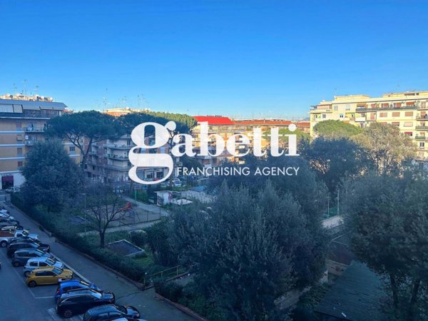 appartamento in vendita a Roma in zona Collatino