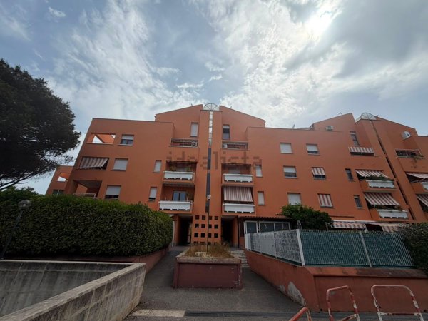 appartamento in vendita a Roma in zona Dragoncello