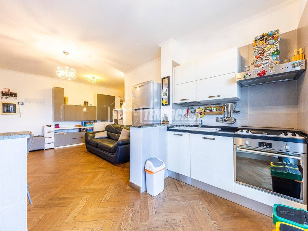 appartamento in vendita a Roma in zona Torre Maura