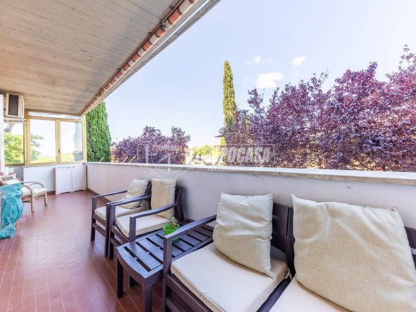 appartamento in vendita a Roma in zona Torre Maura