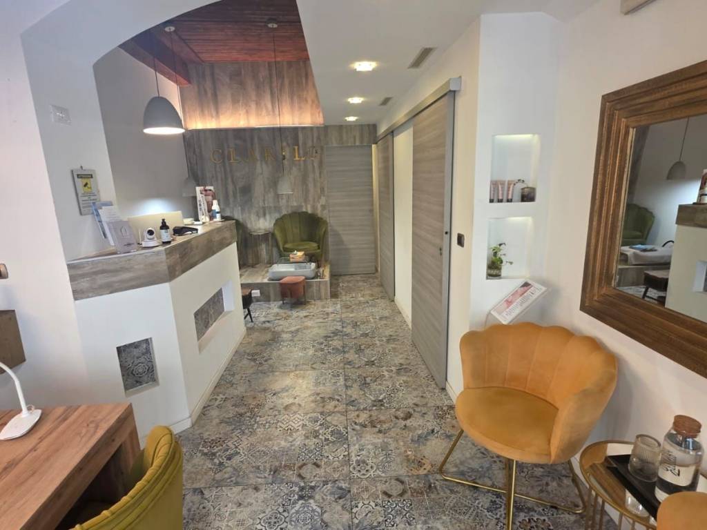 negozio in vendita a Roma in zona Centro Storico