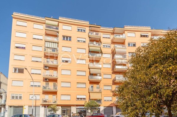 appartamento in vendita a Roma in zona Cinecittà