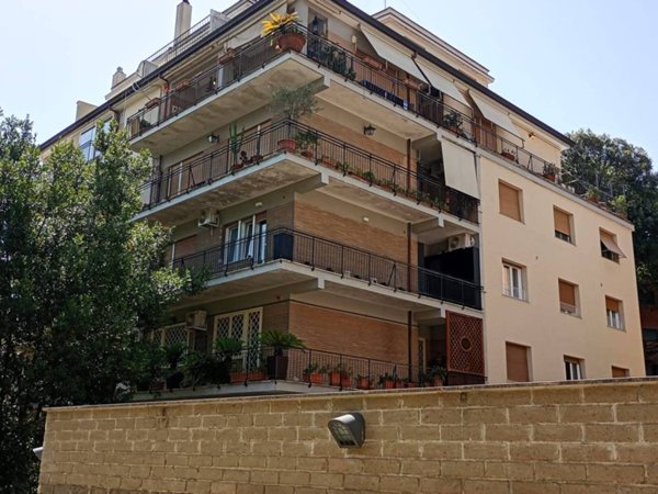 appartamento in vendita a Roma