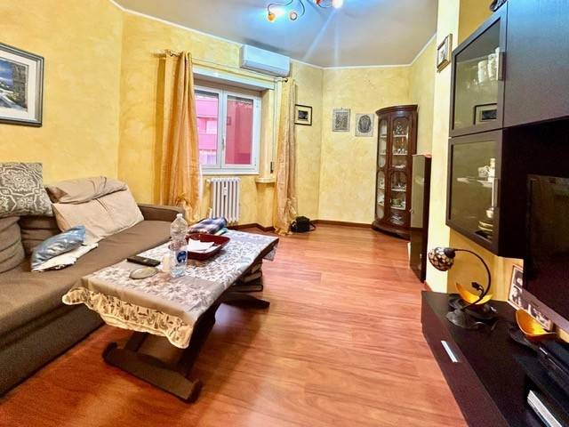 appartamento in vendita a Roma in zona Don Bosco