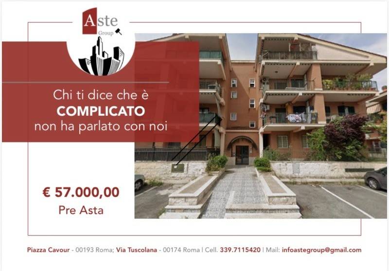 appartamento in vendita a Roma in zona Castelverde