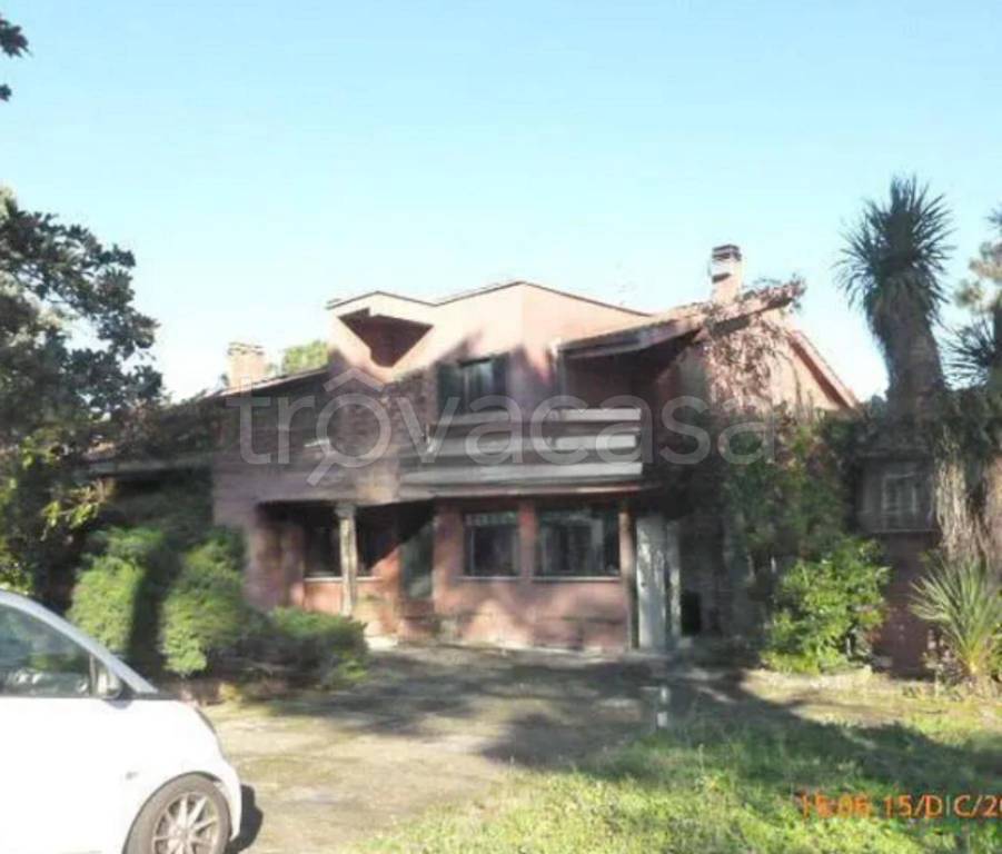 casa indipendente in vendita a Roma in zona La Giustiniana