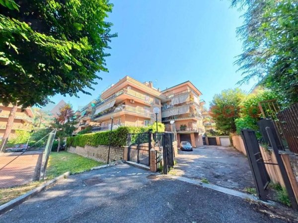 appartamento in vendita a Roma in zona Val Melaina