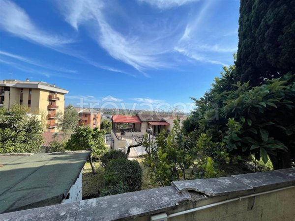 appartamento in vendita a Roma in zona Magliana Vecchia