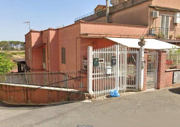appartamento in vendita a Roma in zona Casalotti