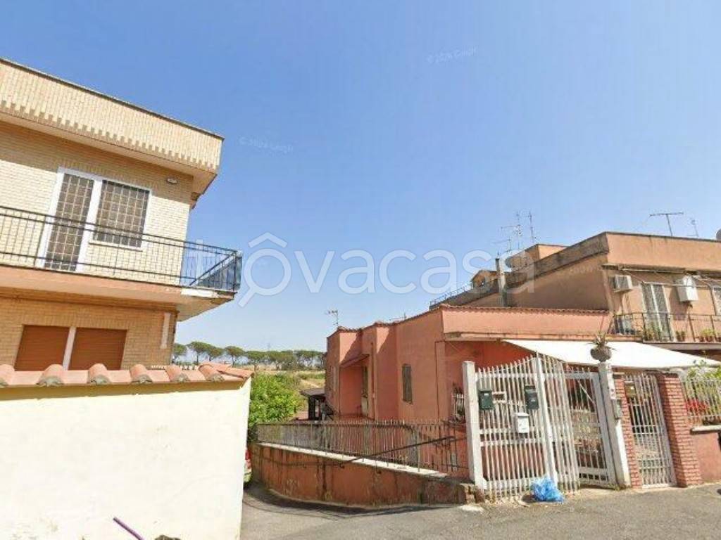 appartamento in vendita a Roma in zona Casalotti
