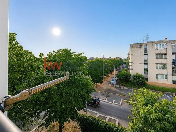 appartamento in vendita a Roma in zona Acilia