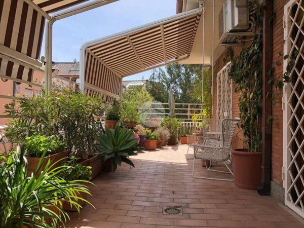 appartamento in vendita a Roma in zona Monte Sacro/Talenti