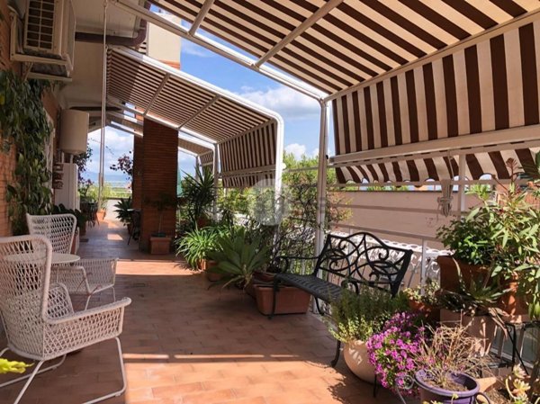 appartamento in vendita a Roma in zona Monte Sacro/Talenti