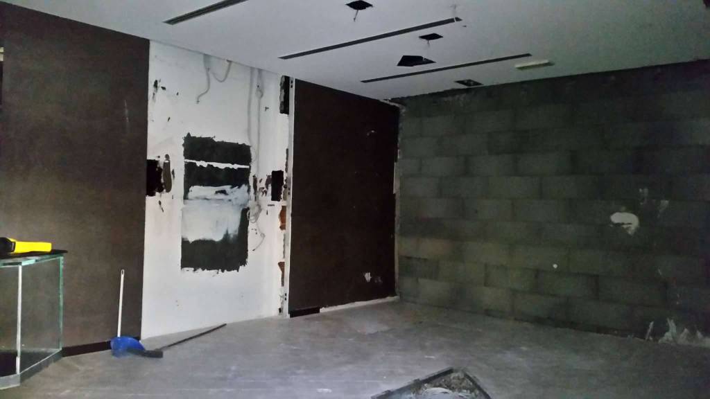 negozio in vendita a Roma in zona Ardeatino