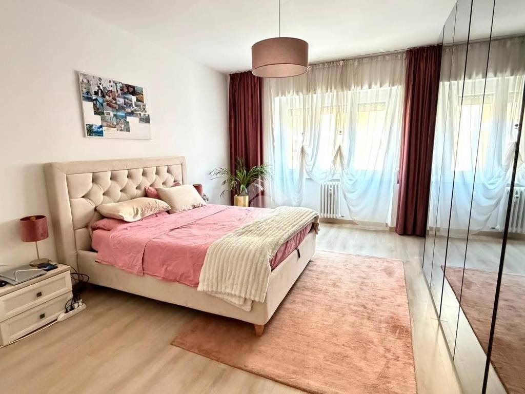 appartamento in vendita a Roma in zona Portuense