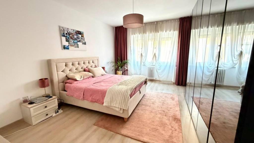 appartamento in vendita a Roma in zona Portuense