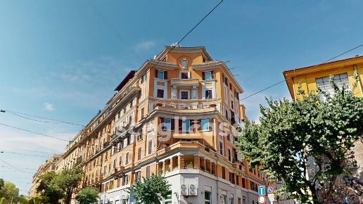 appartamento in vendita a Roma in zona Esquilino