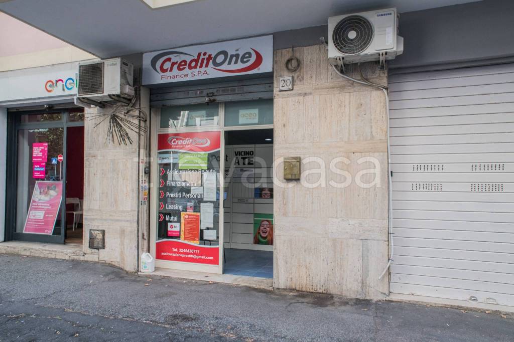 negozio in vendita a Roma in zona Monte Sacro/Talenti