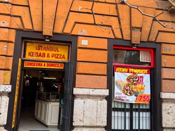 negozio in vendita a Roma in zona Nomentano