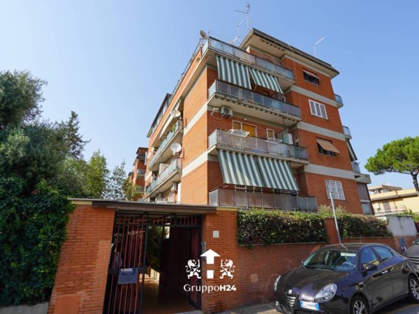 appartamento in vendita a Roma
