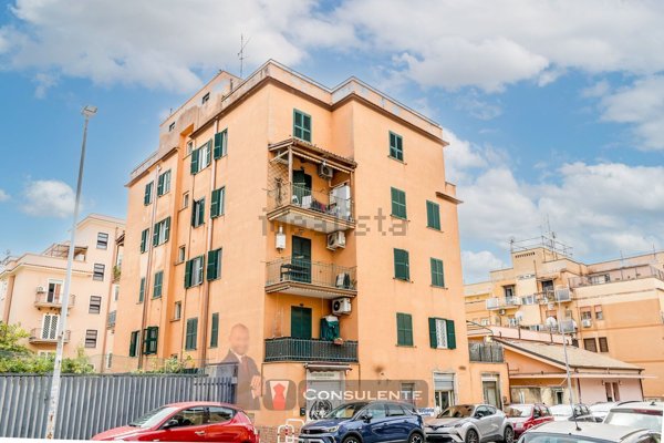 appartamento in vendita a Roma in zona Alessandrino