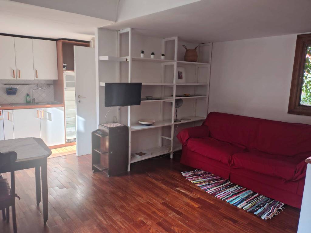 appartamento in vendita a Roma in zona Portuense