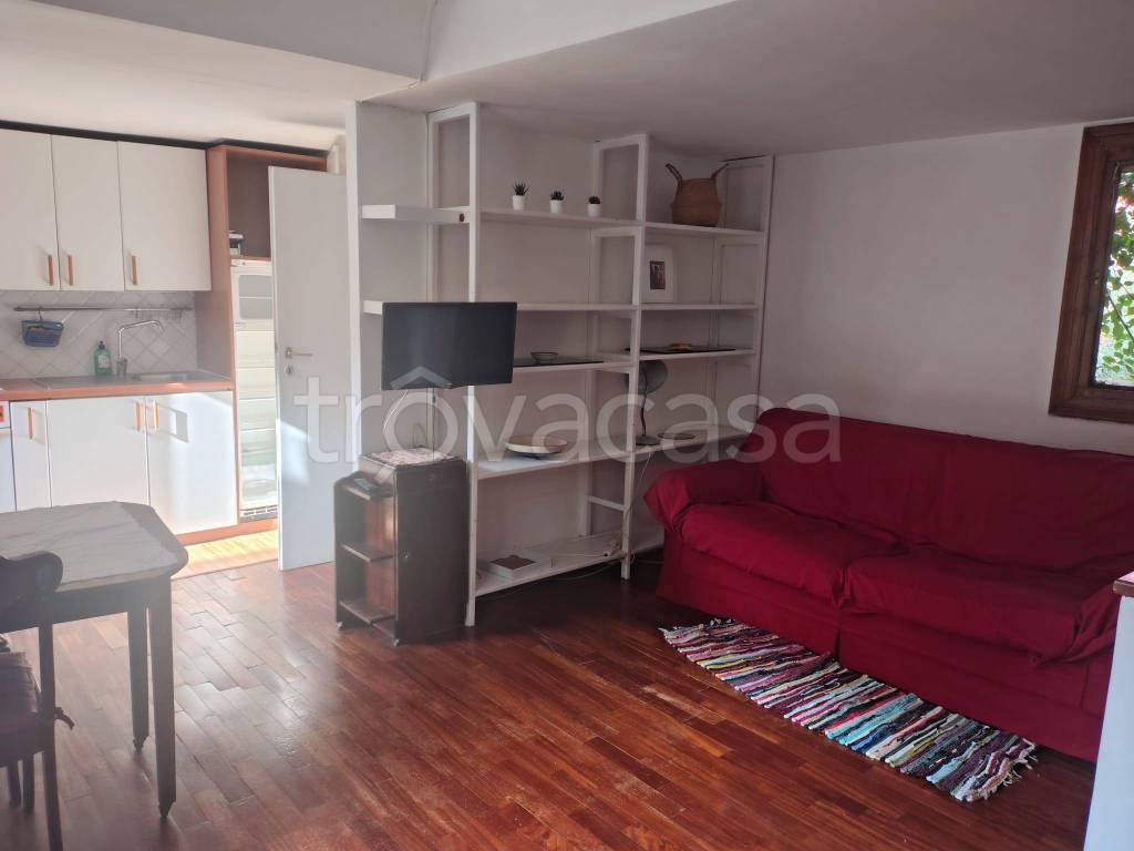 appartamento in vendita a Roma in zona Portuense