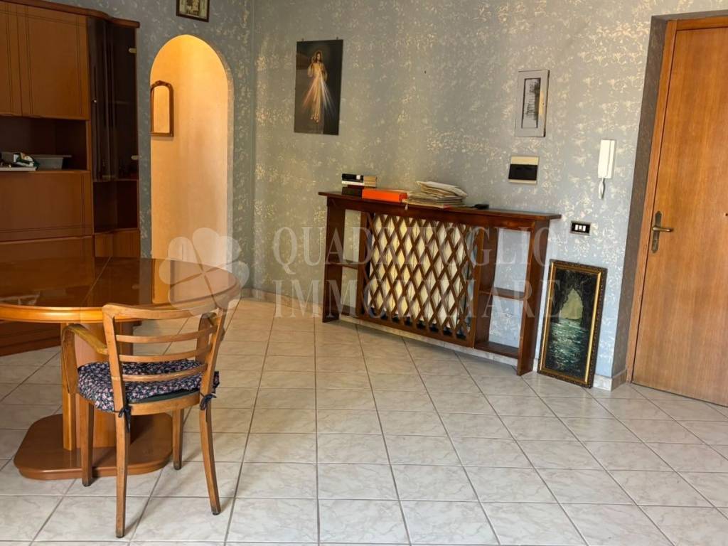 appartamento in vendita a Roma in zona Torre Maura