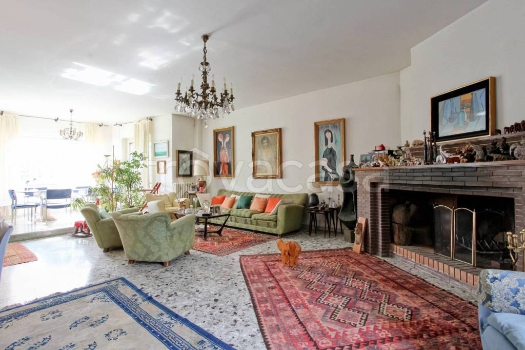 casa indipendente in vendita a Roma in zona La Giustiniana