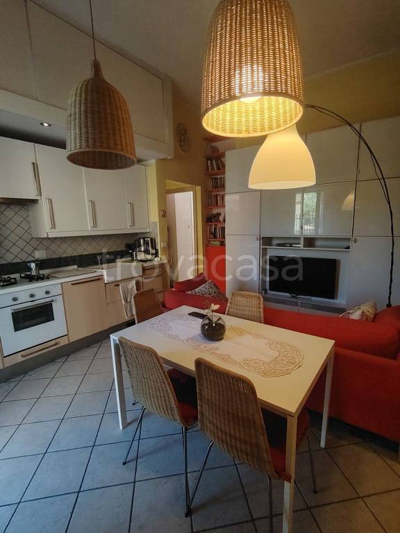 appartamento in vendita a Roma in zona Casal Morena