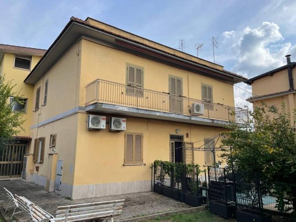 appartamento in vendita a Roma in zona Casal Morena