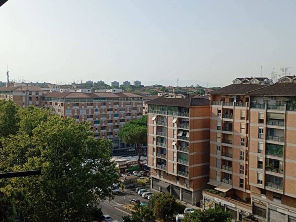 appartamento in vendita a Roma in zona Val Melaina