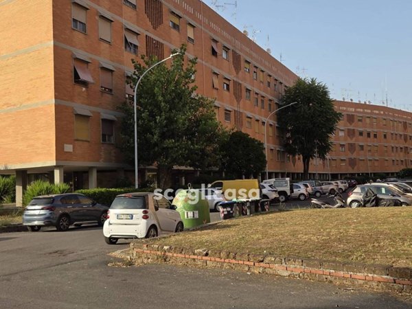 appartamento in vendita a Roma in zona Torrino