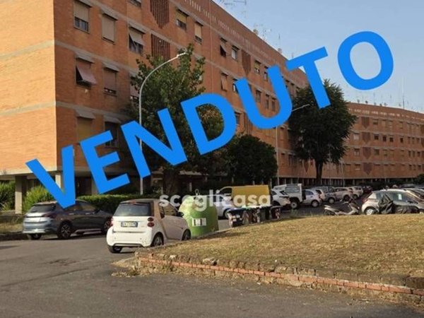 appartamento in vendita a Roma in zona Torrino