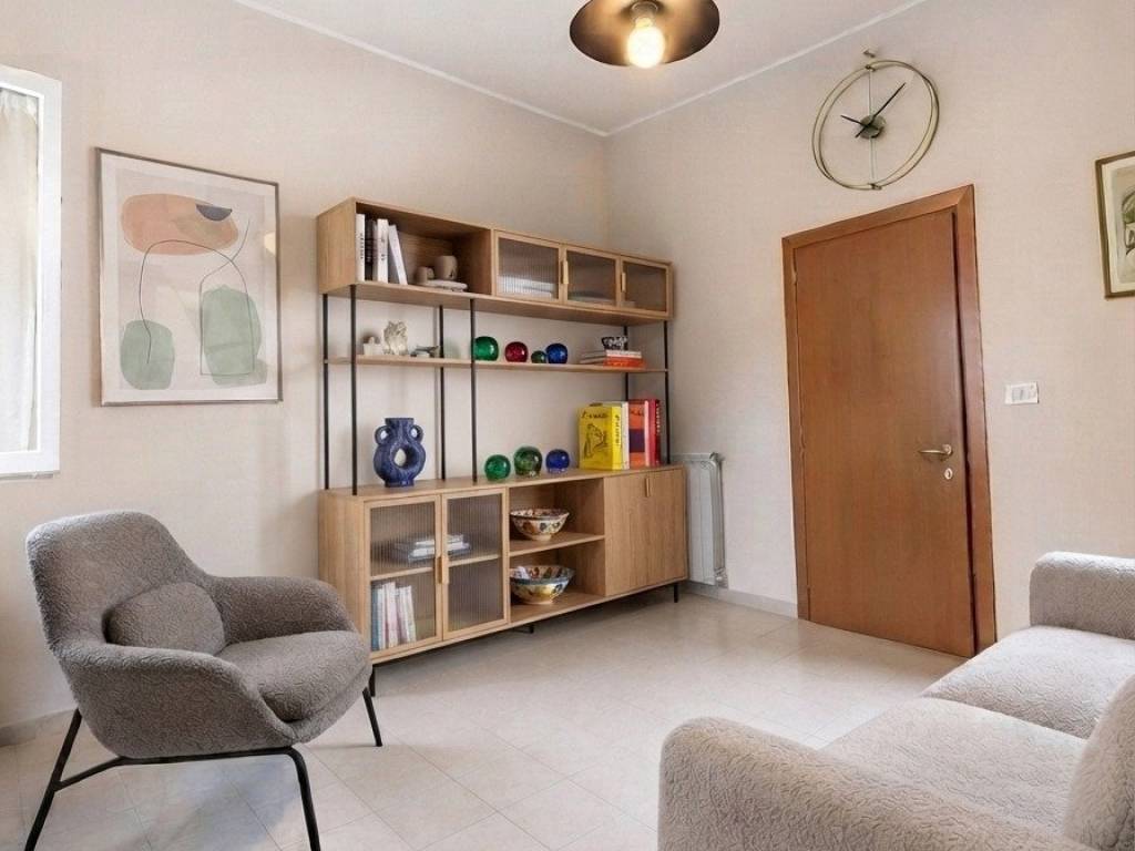 appartamento in vendita a Roma in zona Ostia
