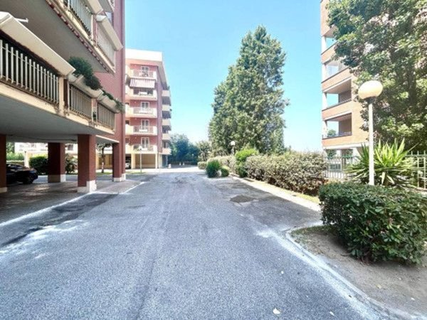 appartamento in vendita a Roma in zona Ostia
