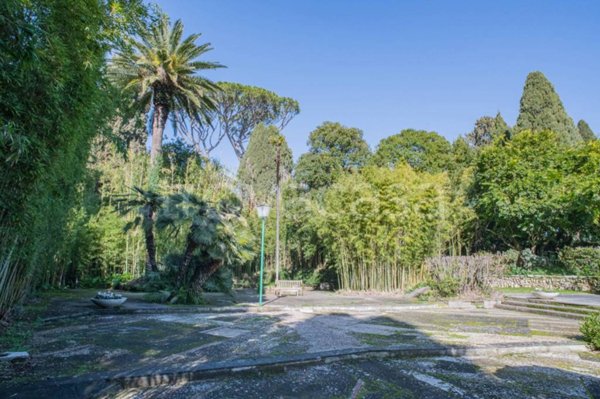 appartamento in vendita a Roma in zona Tor di Quinto