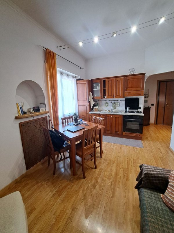 appartamento in vendita a Roma in zona Corviale