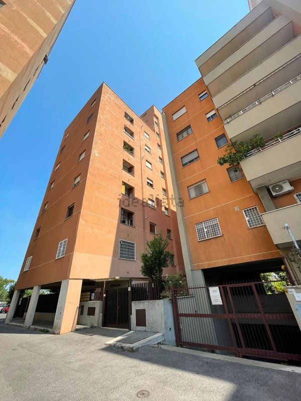 appartamento in vendita a Roma in zona Tuscolano