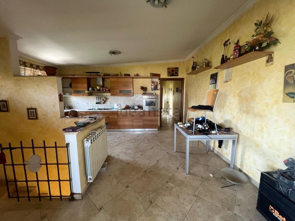 appartamento in vendita a Roma in zona Ponte di Nona