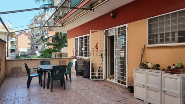 appartamento in vendita a Roma in zona Ottavia