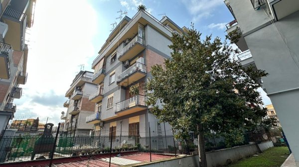appartamento in vendita a Roma in zona Alessandrino