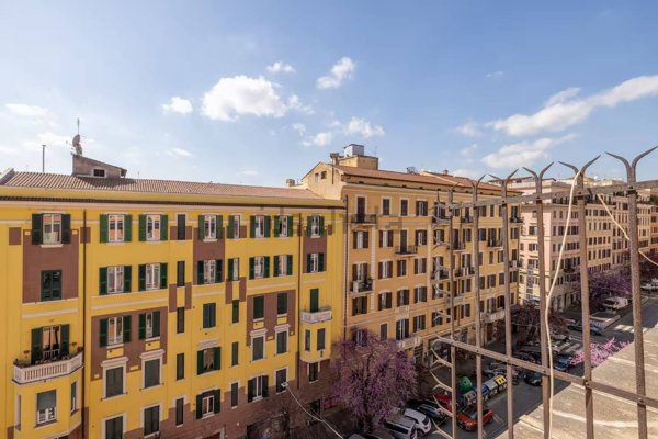 appartamento in vendita a Roma in zona Esquilino