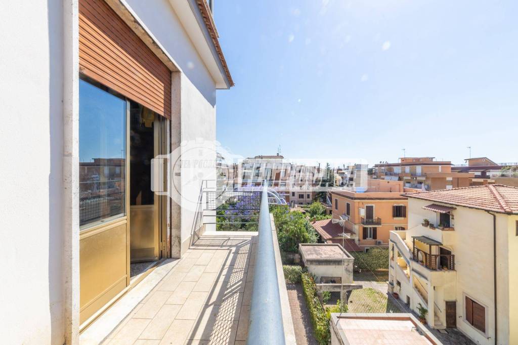 appartamento in vendita a Roma in zona La Pisana