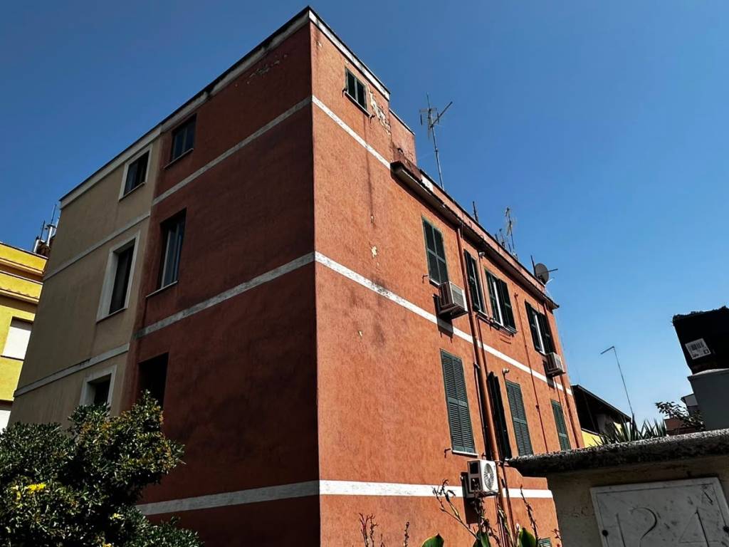appartamento in vendita a Roma in zona Prenestino-Centocelle