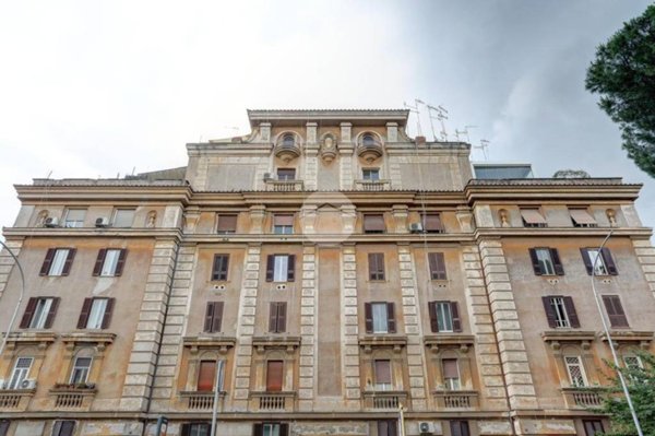 appartamento in vendita a Roma in zona Tuscolano