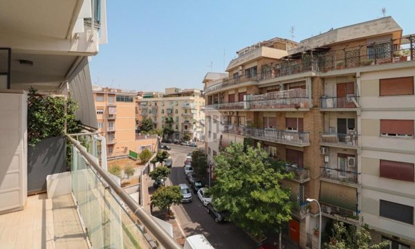 appartamento in vendita a Roma in zona Gianicolense