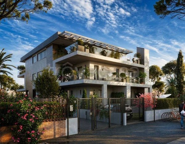 appartamento in vendita a Roma in zona Casal Palocco