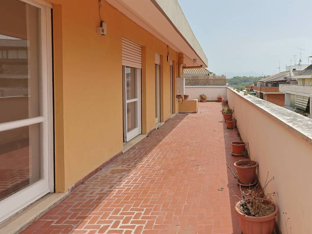 appartamento in vendita a Roma in zona Portuense
