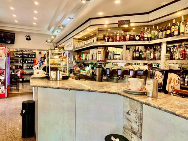 negozio in vendita a Roma in zona Gianicolense